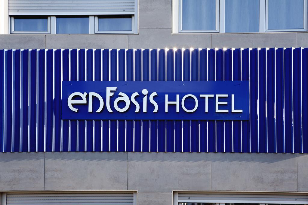Enfasis Hotel El Cuervo  Eksteriør bilde